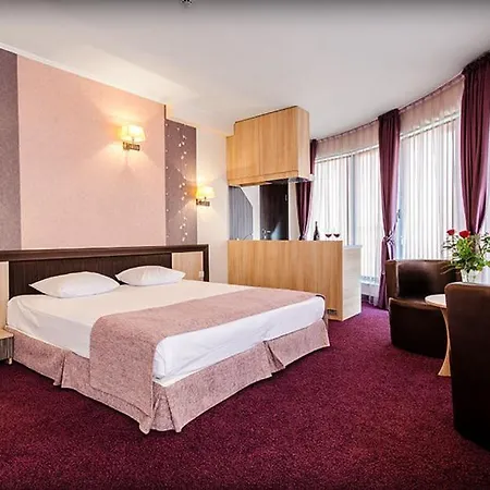 алианс 4*