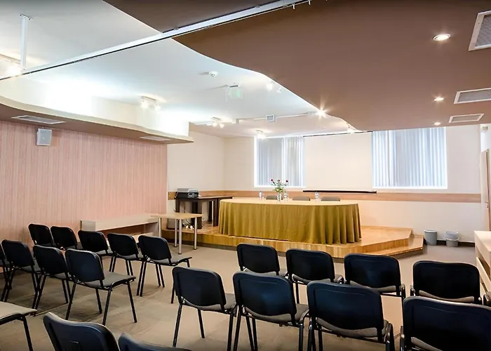 Готель Alliance Пловдив