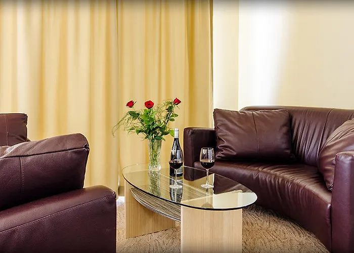 Alliance Готель